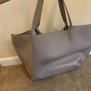 Plain tote bag